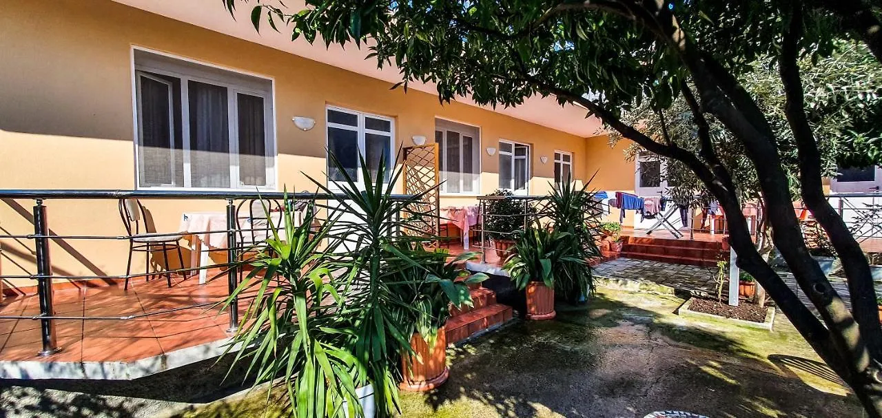 Berti Apartment Vlore Albania